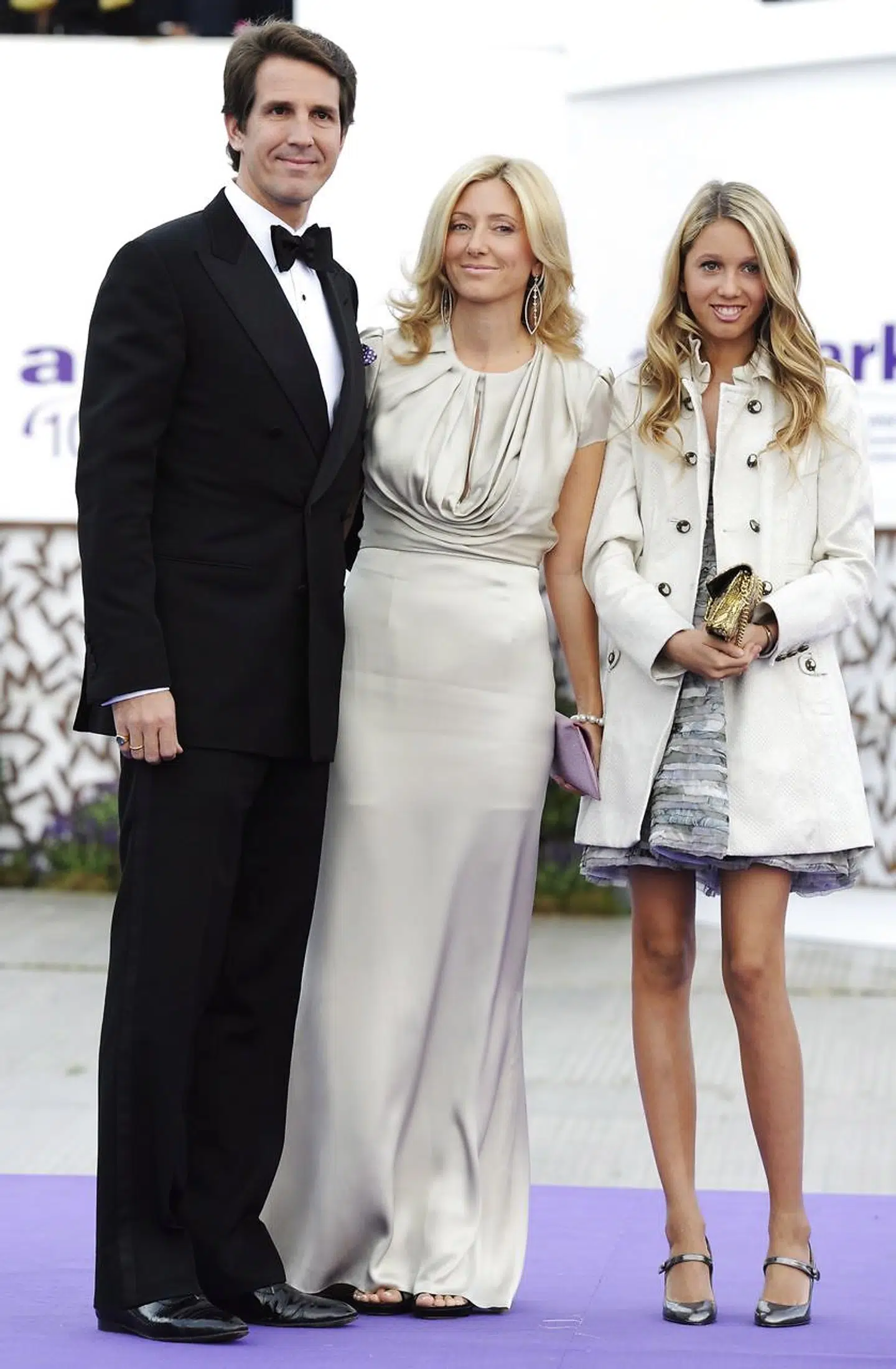 Kronprins Pavlos, kronprinsesse Marie-Chantal og deres datter Maria-Olympia i 2011.