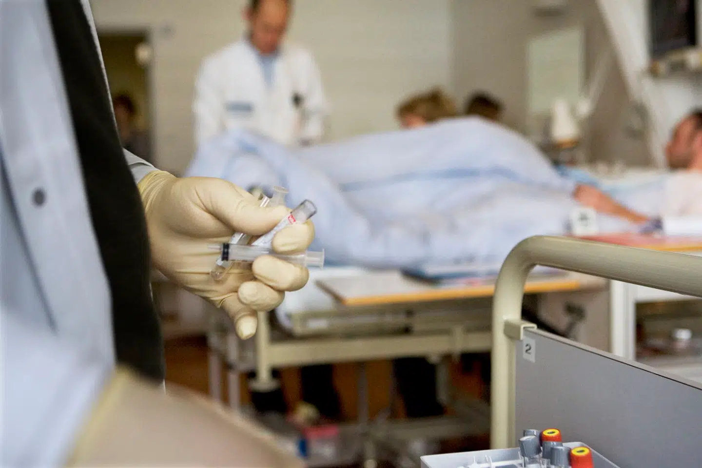 Forskere glæder sig over nyt antibiotika, der ser ud til at kunne dræbe resistente bakterier.