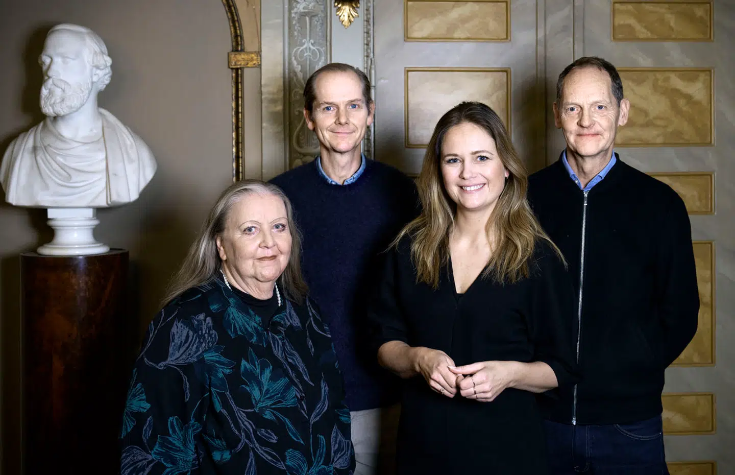 Tre forhenværende chefredaktører gæster nuværende chefredaktør Mette Østergaard i Berlingskes podcast »Østergaards salon«, i anledning af at Berlingske fylder 275 år. Fra venstre: Lisbeth Knudsen, Christian Jensen, Mette Østergaard, Niels Lunde.