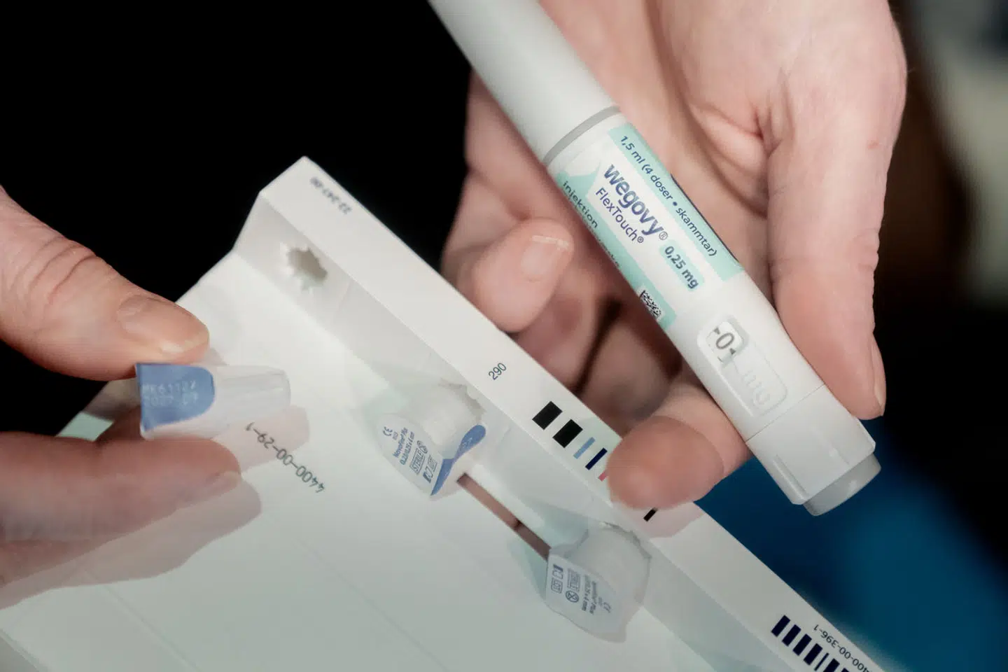 Wegovy og Ozempic fra Novo Nordisk bruges af titusinder af danskere, der gerne vil tabe sig. Nu begynder der at komme indberetninger om forgiftningstilfælde.