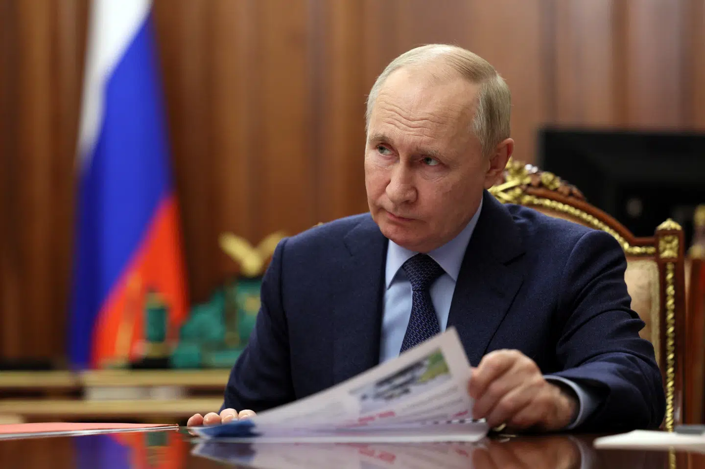 Retsvæsenet i Vladimir Putins Rusland får en sønderlemmende kritik i et notat fra Udenrigsministeriet, har forsvarer for græsk-russisk forretningsmand oplyst. Alligevel arbejder anklagemyndigheden videre med en sag om udlevering af manden til Rusland. (Arkivfoto).