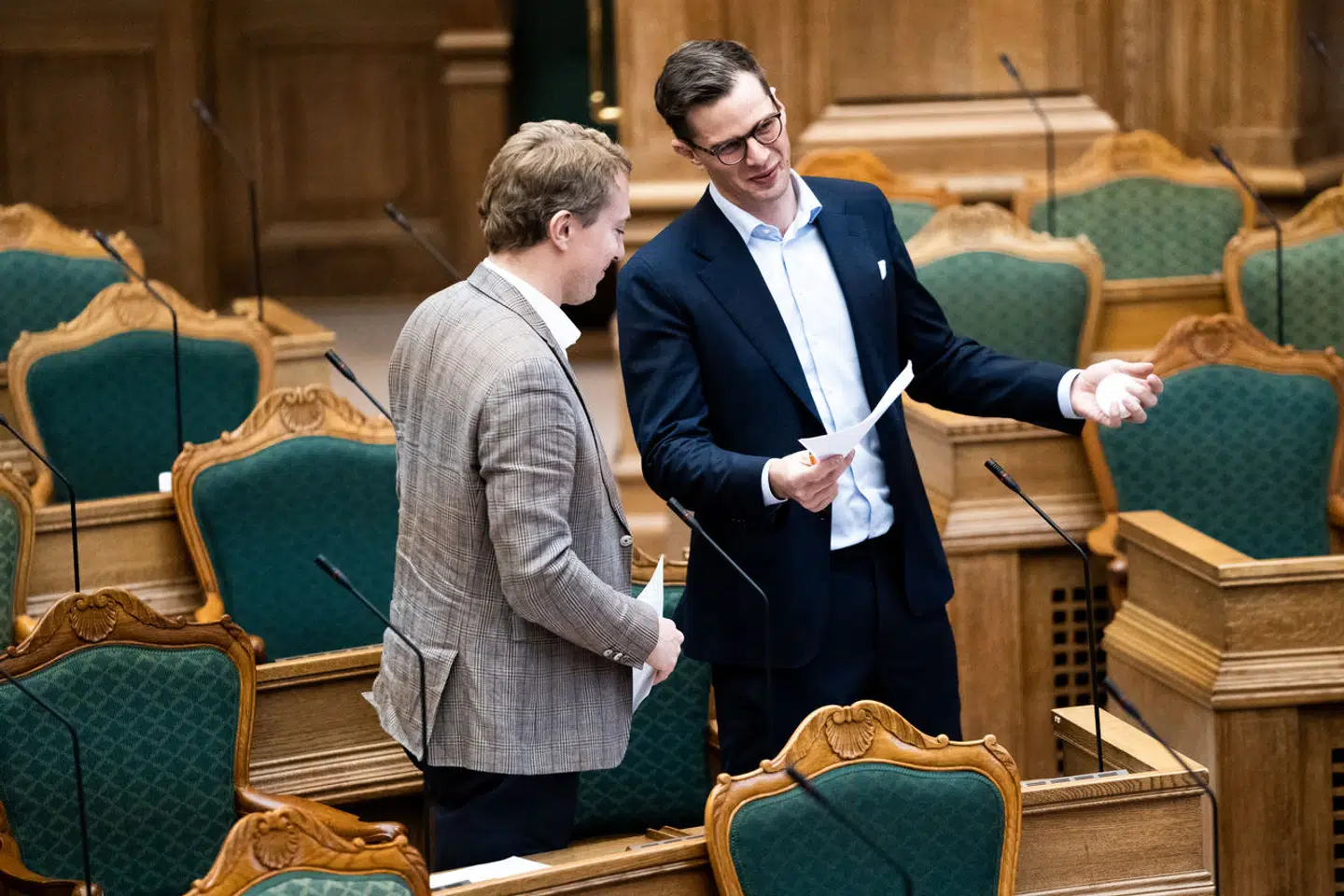 »Aldrig. Slut. Færdig. Punktum.« De Radikale kommer aldrig i regering på DFs mandater, sagde DFs næstformand efter Alex Vanopslagh meldte ud, at han godt kunne se en borgerlig regering med De Radikale for sig. Her ses DF-formand Morten Messerschmidt og Alex Vanopslagh sammen.