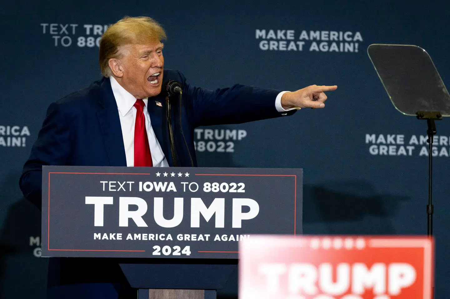Donald Trump satte årets valgkamp i gang fredag i den amerikanske delstat Iowa. Her går vælgerne til primærvalg allerede midt i januar.