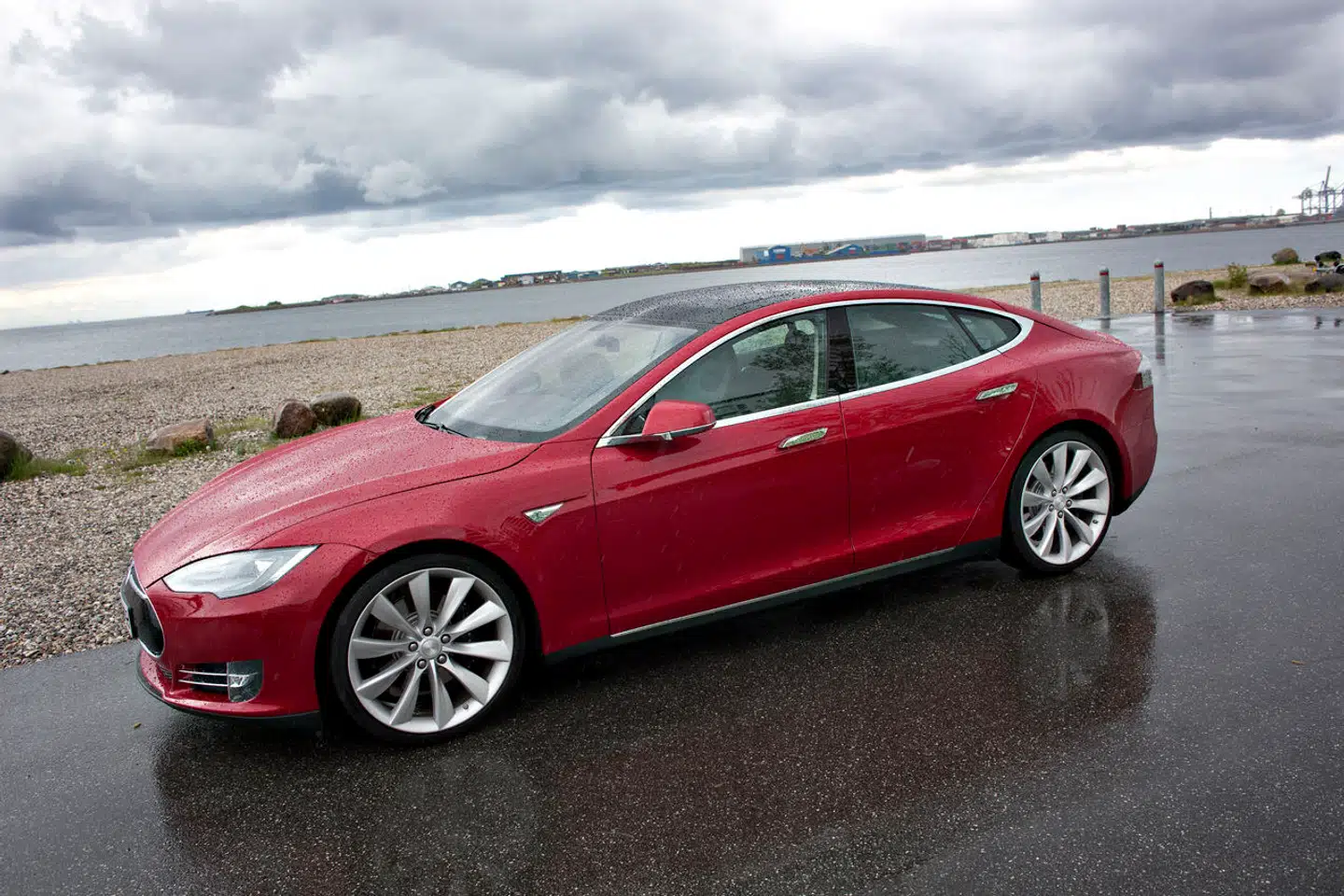 Flere elbilejere oplever problemer i vinterkulden. Elbilekspert Mads Aarup har særligt ét råd til dig, som ejer en elbil.