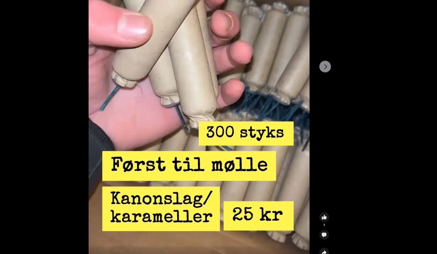Ulovlige kanonslag bliver også solgt i grupperne.