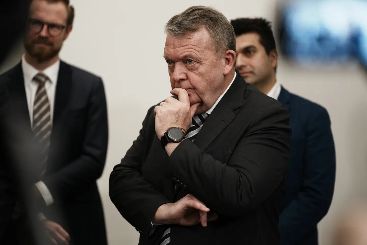 Udenrigsminister Lars Løkke Rasmussen (M) pointerer, at der skal være "fri sejlads på verdenshavene", og derfor er det nødvendigt nu med angreb mod Houthi-bevægelsen. (Arkivfoto).