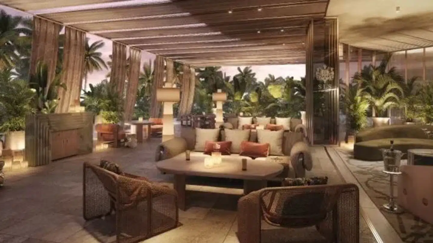 Lounge-område i lejlighedskomplekset SLS Residences ved ø-området Palm Jumeirah.