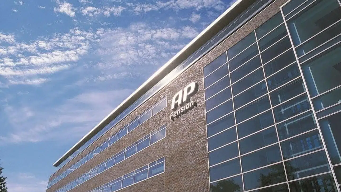 Kunderne får del i millionerne.