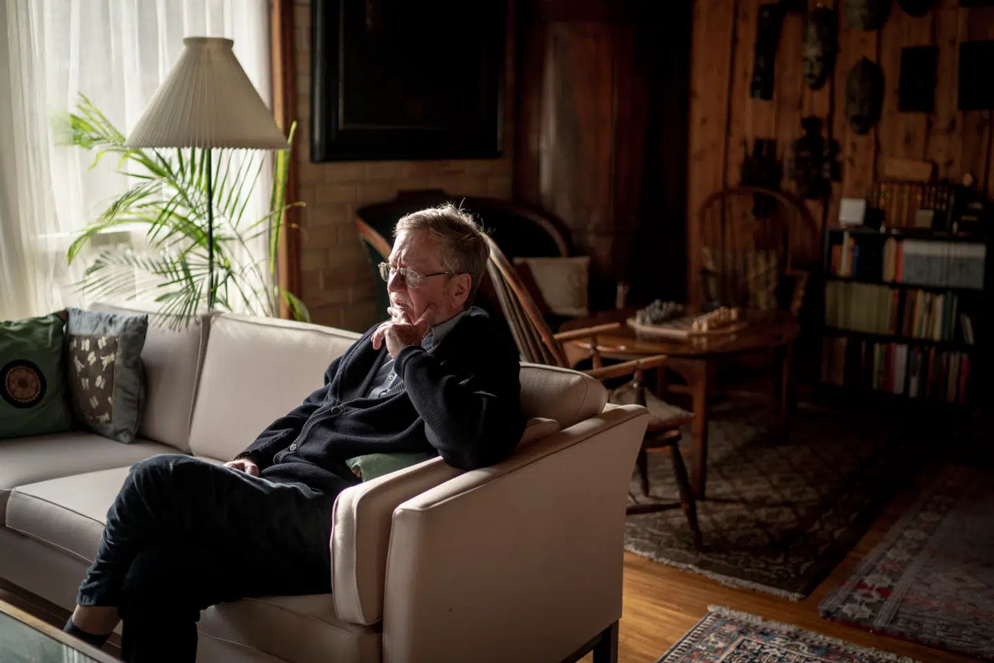 Per Stig Møller var udenrigsminister i en tid, hvor urolighederne i Mellemøsten var i fokus. I dag er det ikke en storkrig mellem de arabiske lande, han frygter kan ske. Det er noget meget større end det.