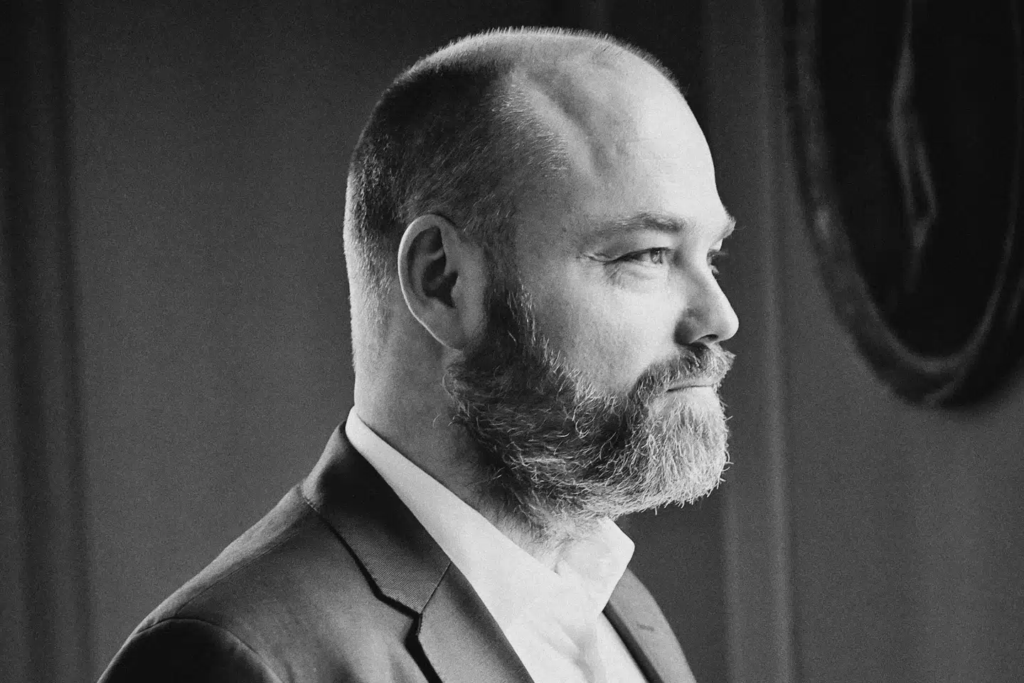 Bestsellermilliardær Anders Holch Povlsen er blandt ejerne af det tabsgivende vinfirma Winefamly.