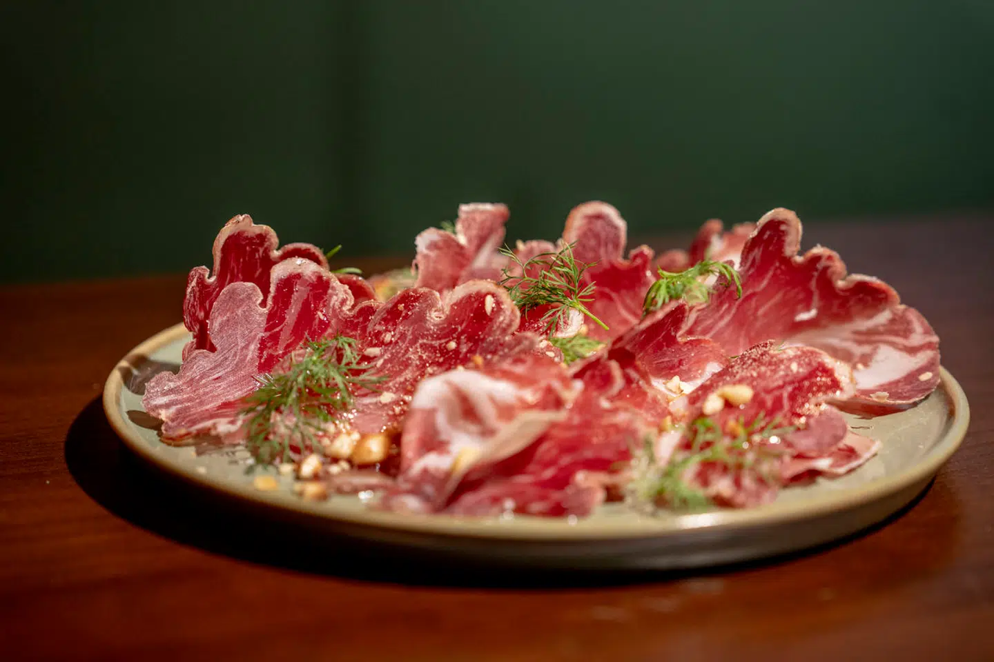 Roots vinbar i Hellerup er blevet anmeldt. Her Coppa.