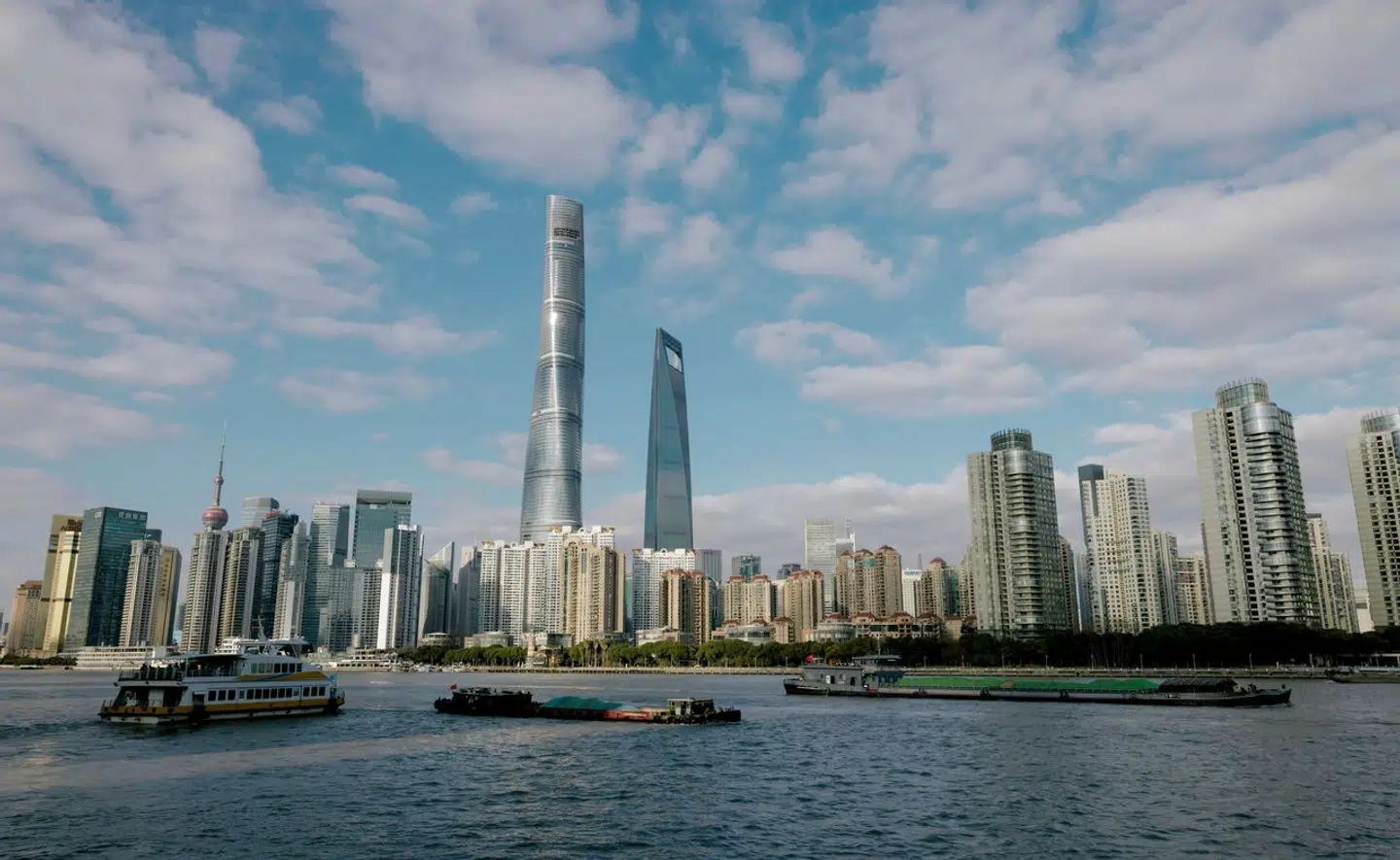 De ledende kinesiske indeks i Shanghai noterer her til morgen et større fald.
