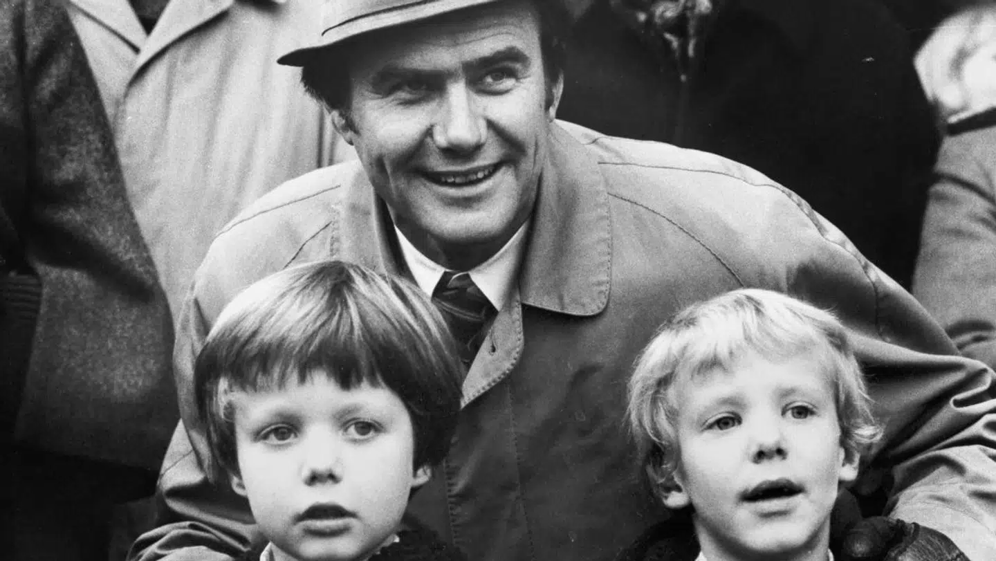 Prins Henrik med Kronprins Frederik og Prins Joachim under Hubertusjagten i Dyrehaven,nord for København, den 8. november 1975.