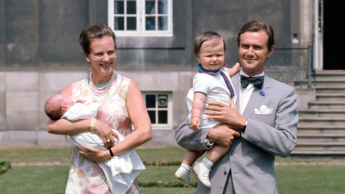 Tronarvingen Magrethe med sin mand og børn.
